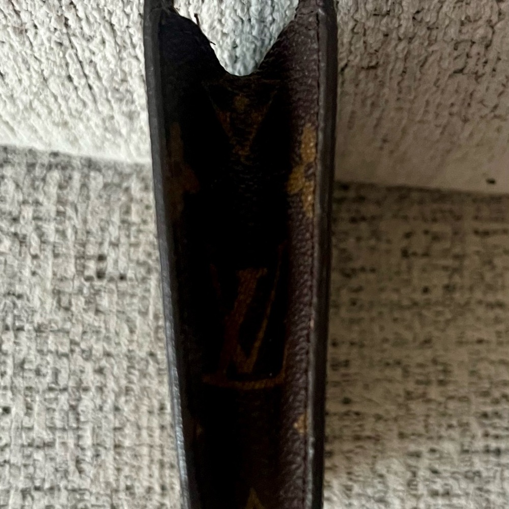 Louis Vuitton Brown and Gold Zippered Pouch - Picture 3 of 10